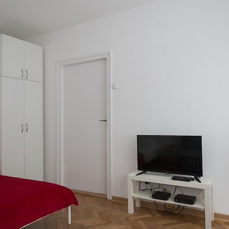 Apartment Slavija Square/Clinical Center Of Serbia Βελιγράδι Εξωτερικό φωτογραφία